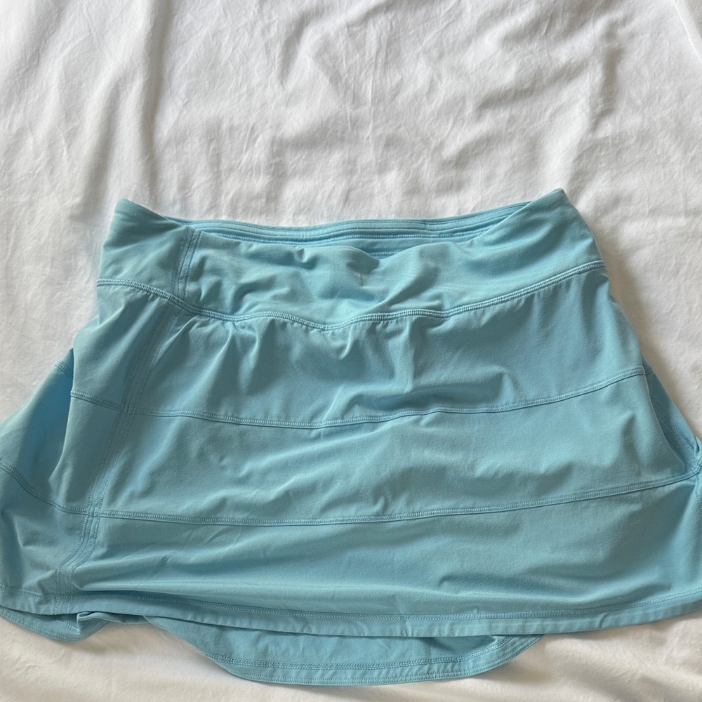 Lululemon pace rival skirt